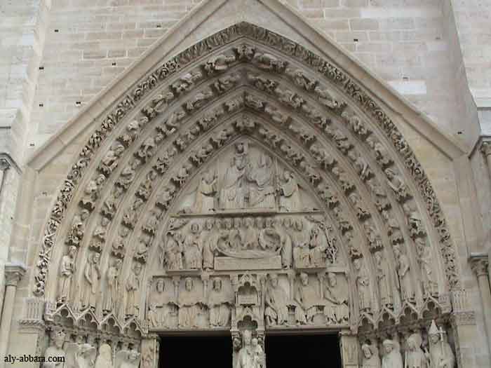 Paris ; la Cathédrale de Notre-Dame de Paris : les sculptures du portail