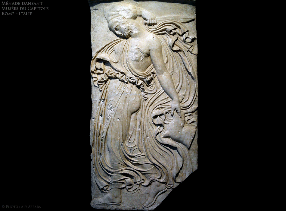 Rome - Italie - Musées du Capitole - Une Ménade (une nymphe poursuivante de Dionysos) dansant