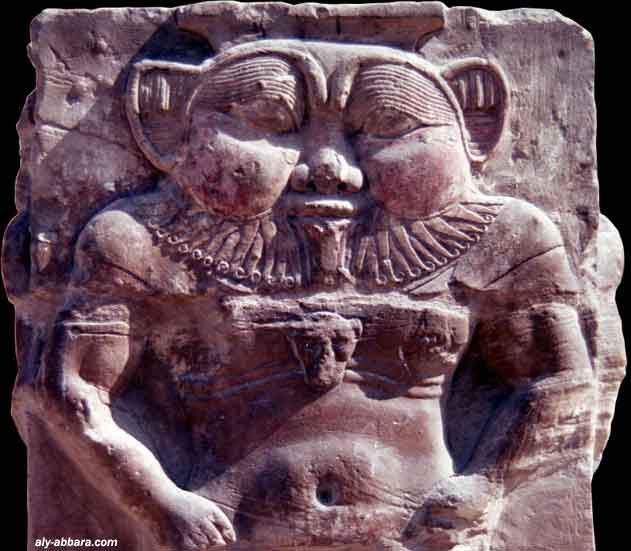 Bès, le dieu égyptien, protecteur du foyer familial, de la femme, de l'accouchement, de l'enfance