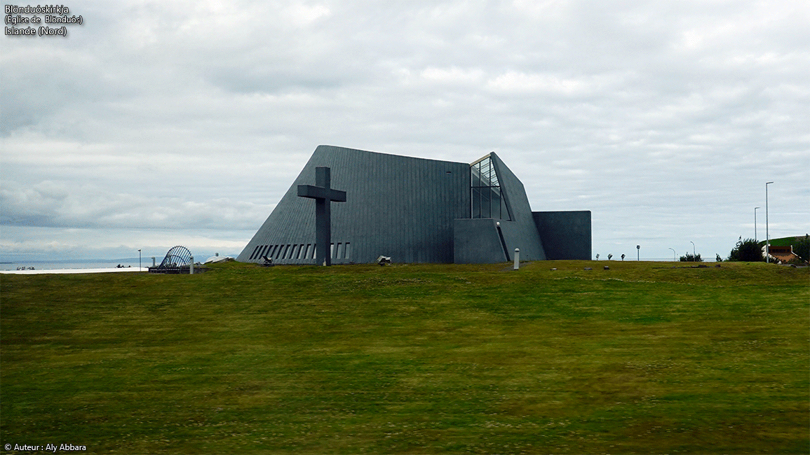 Islande (Iceland) nord - Blönduóskirkja ou Église de Blönduós