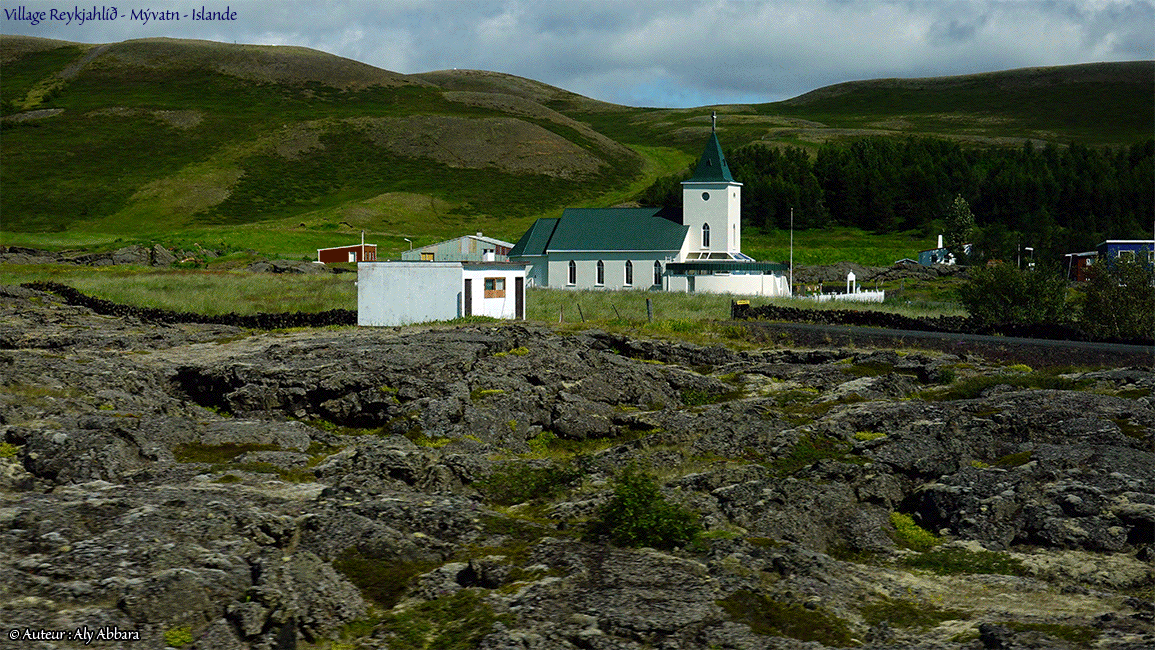 Islande (Iceland) - Reykjahlíð, un village sur la rive nord du lac Mývatn