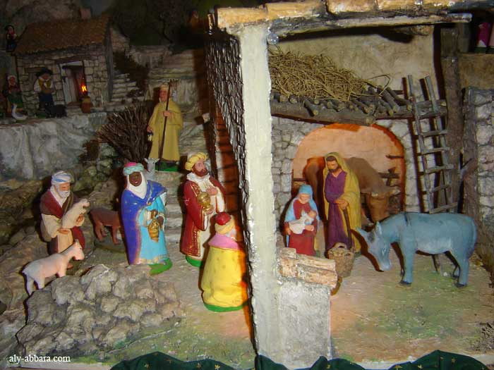 Luceram : Crèches de Noël du Monde entier