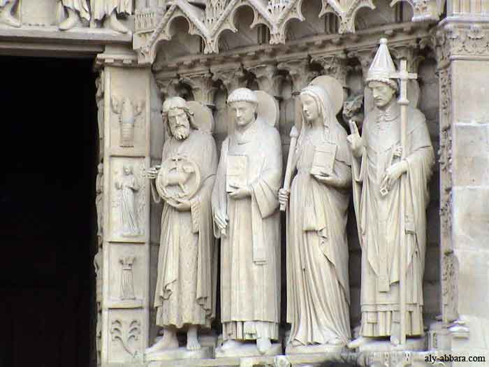 Paris ; la Cathédrale de Notre-Dame de Paris : sculptures du portail de la façade